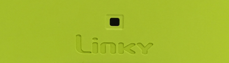 Compteur Linky. By Ener356 (Own work) [CC BY-SA 4.0 (http://creativecommons.org/licenses/by-sa/4.0)], via Wikimedia Commons